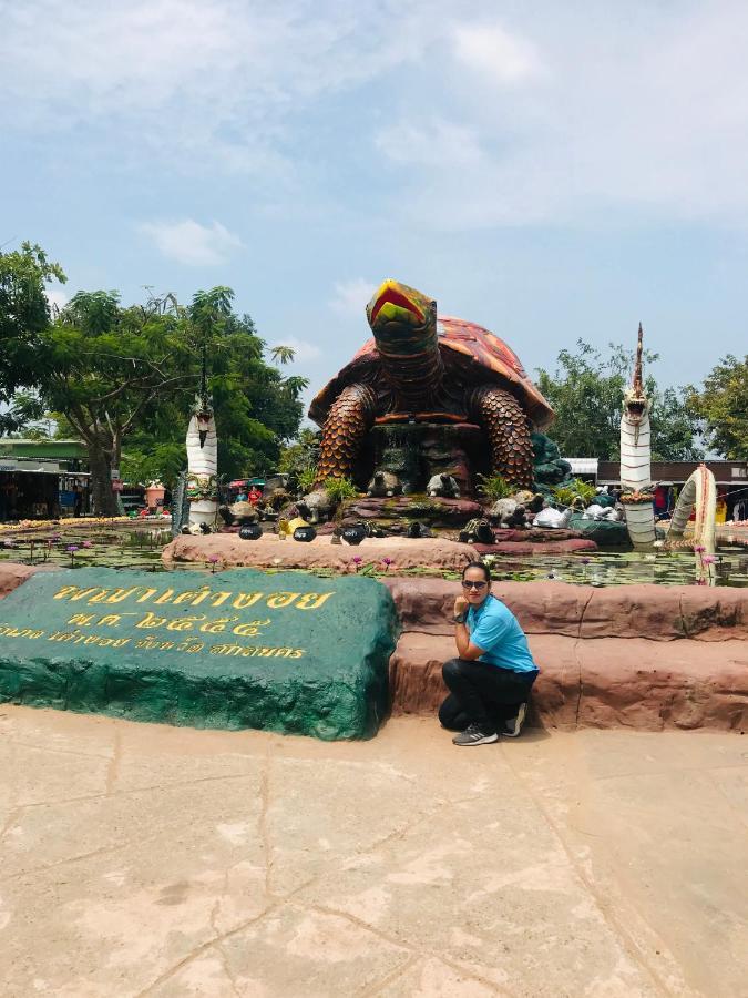空尖班基花度假酒店 Ban Nong Mek  外观 照片